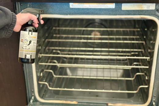 How to remove odor from your oven